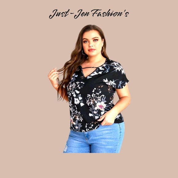 Beautiful Women's Plus Size Black Floral Casual Fashion Top ✨️ ♥️ - Picture 4 of 12